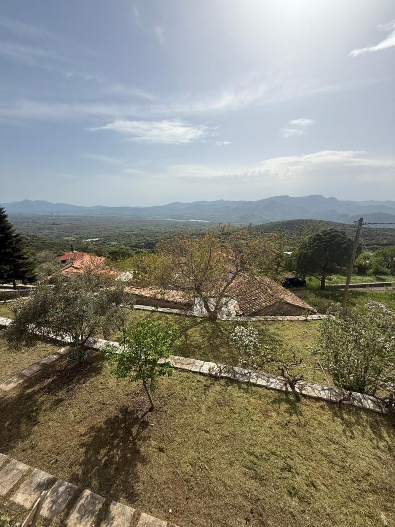 Arcadianis Lakeview Villa At Psari Arkadias Psarion Экстерьер фото